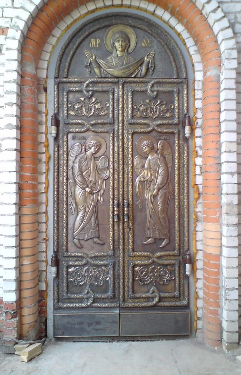 Usi din bronz